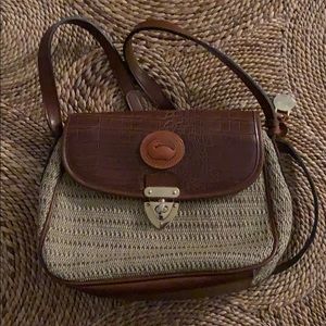 Vintage Dooney & Bourke crossbody